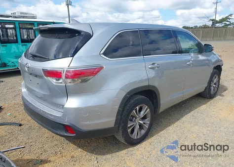 2015 Toyota Highlander Le Plus V6 из США, поврежденный, VIN 5TDZKRFHXFS102852